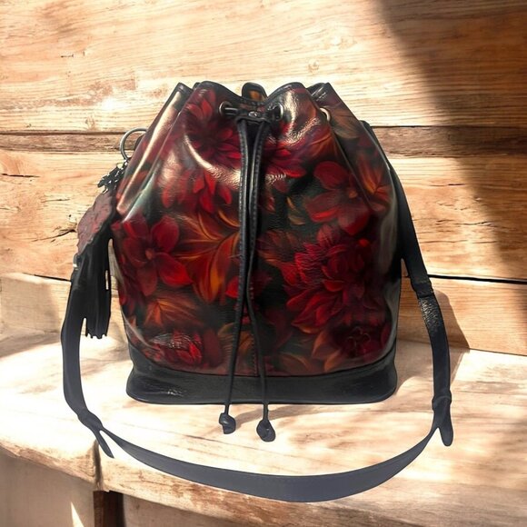 Patricia Nash Red Floral Crossbody Bag - Picture 1 of 15